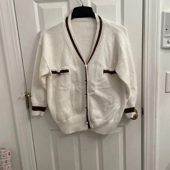 Cardigan Sweater with Pearl Accent size 1X - Picture 1 of 3